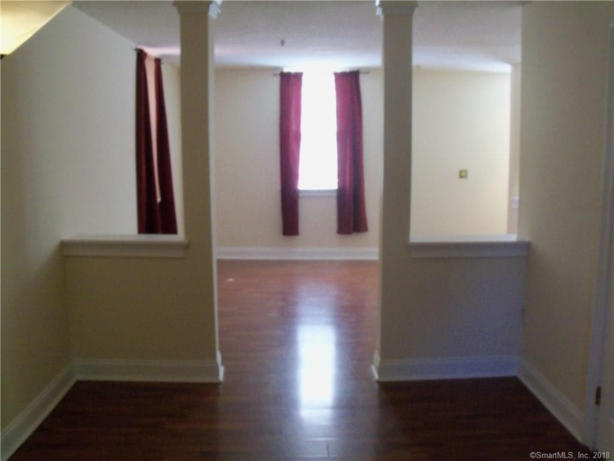 1 Russell St unit 9, Middletown, CT 06457 - photo 1