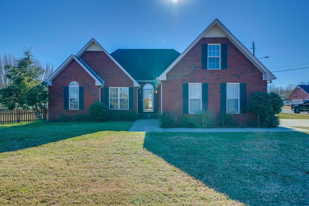 520 Compton Rd, Murfreesboro, TN 37130 - photo 1