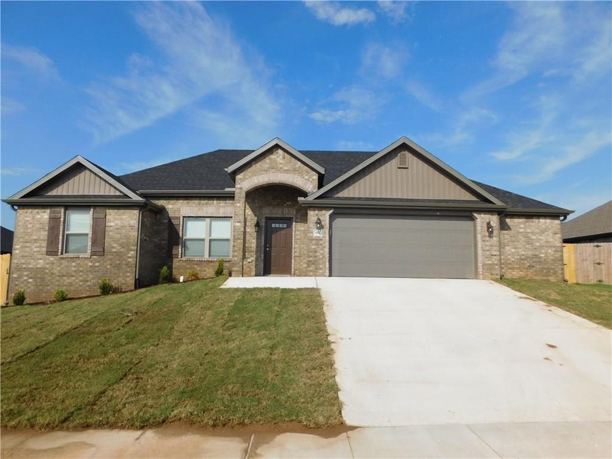 651 Captain Reid Ln, Prairie Grove, AR 72753 - photo 1