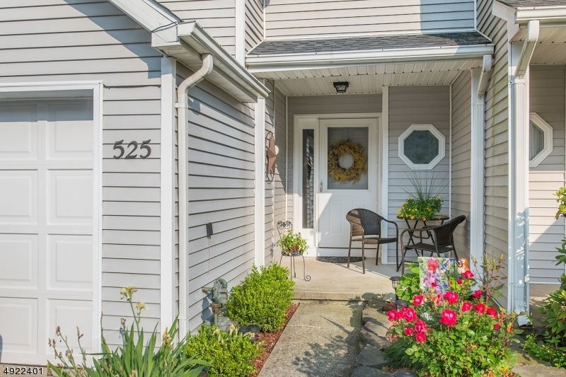 525 W Valley View Ave, Hackettstown, NJ 07840 - photo 1