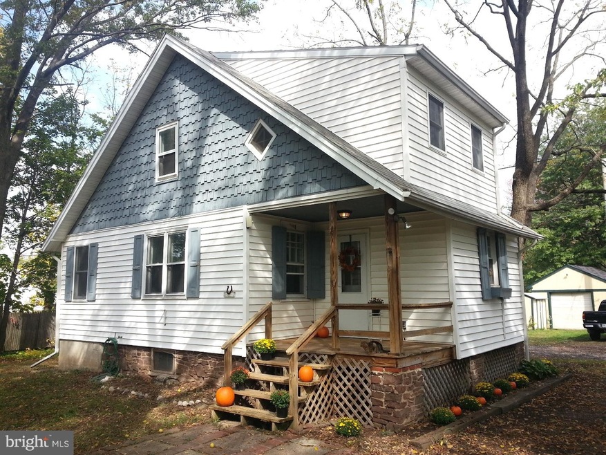 133 W 6th St, Lansdale, PA 19446 - photo 1