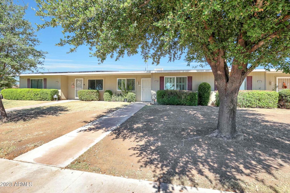 11016 W Santa fe Dr unit 15B, Sun City, AZ 85351 - photo 1