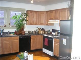 451 Main St unit 2, Beacon, NY 12508 - photo 1