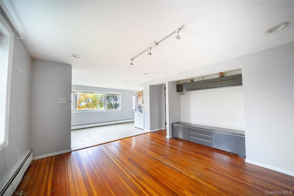 For Rent $2,100/month