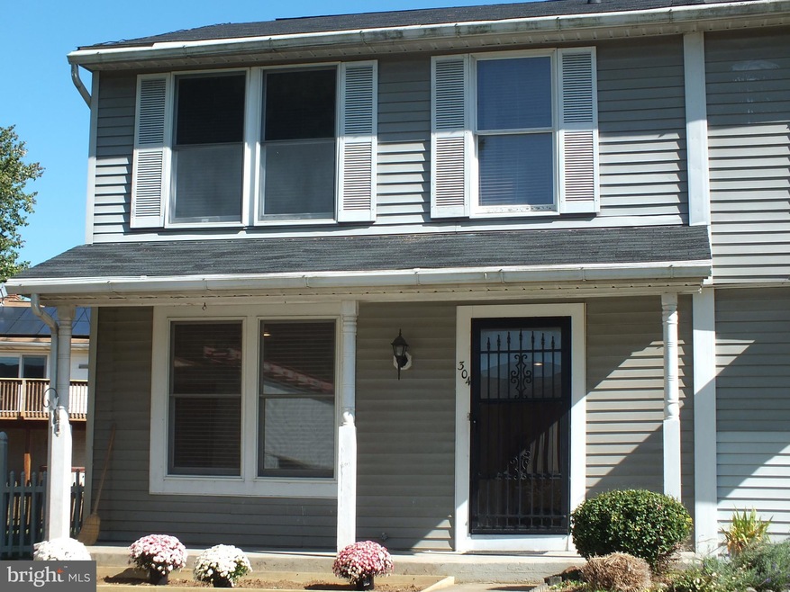 304 Saint Andrews Ln, Westminster, MD 21158 - photo 1