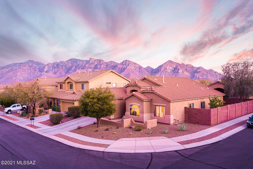 Front Elevation & Views