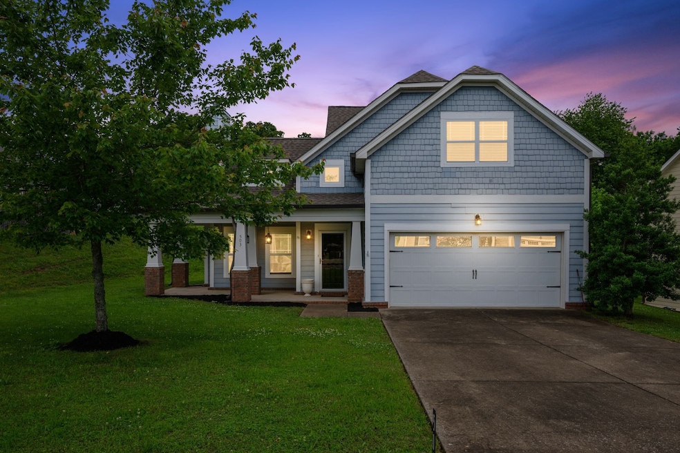 For Sale $389,900 • Co-Listing Agent