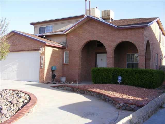13700 Paseo Del Mar Dr, El Paso, TX 79928 - photo 1