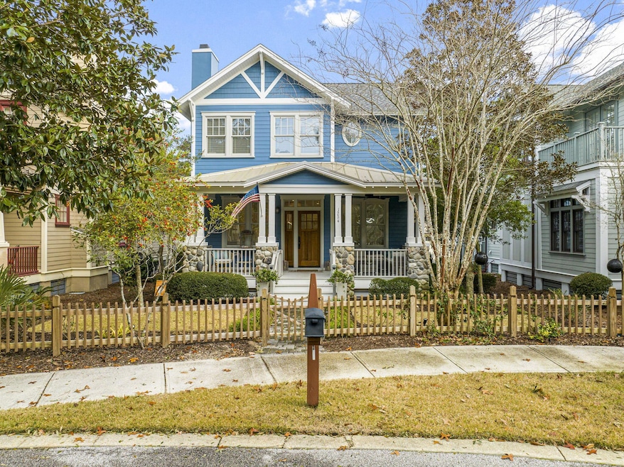 1-web-or-mls-1224-w-lakewalk-cir