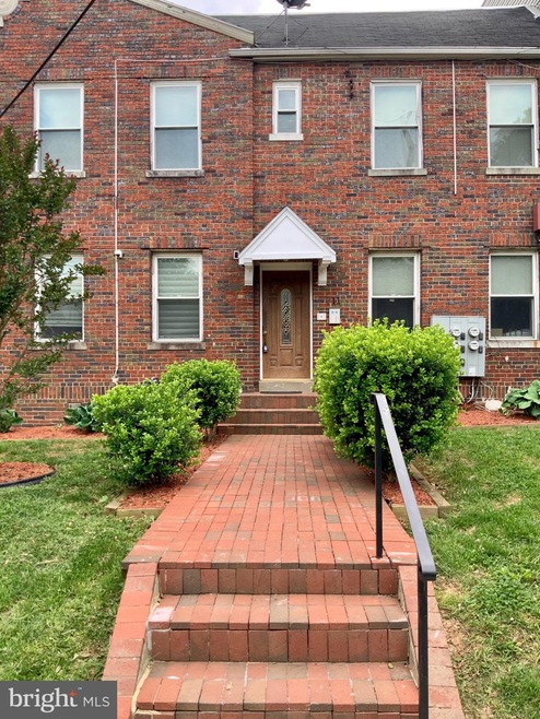 711 Irving St NE unit 3, Washington, DC 20017 - photo 1