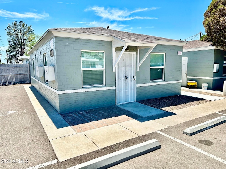 For Rent $1,295/month