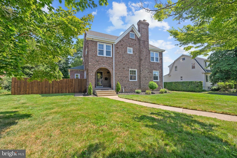 205 Rodman Rd, Wilmington, DE 19809 - photo 1