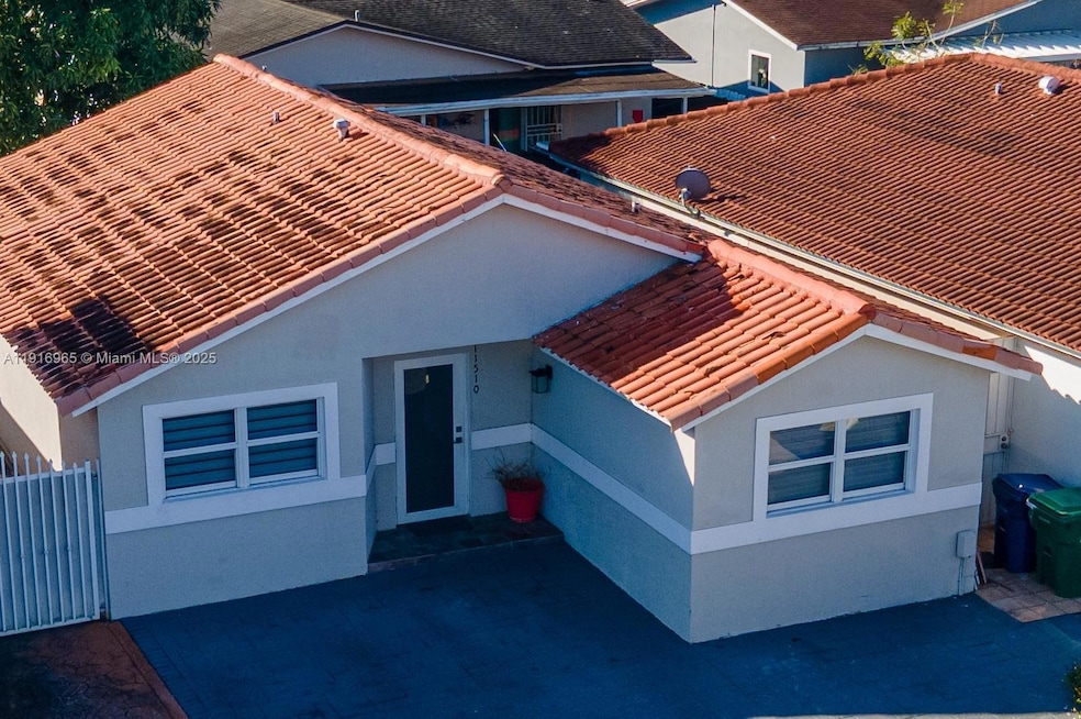 11510 SW 7th St, Miami, FL 33174 - photo 1