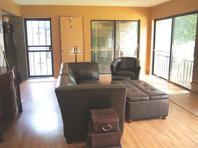 Spacious 23x15 Living Room with beautiful laminate