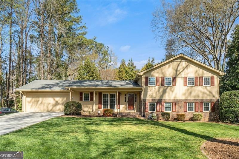 Sold $685,000 • Co-Listing Agent