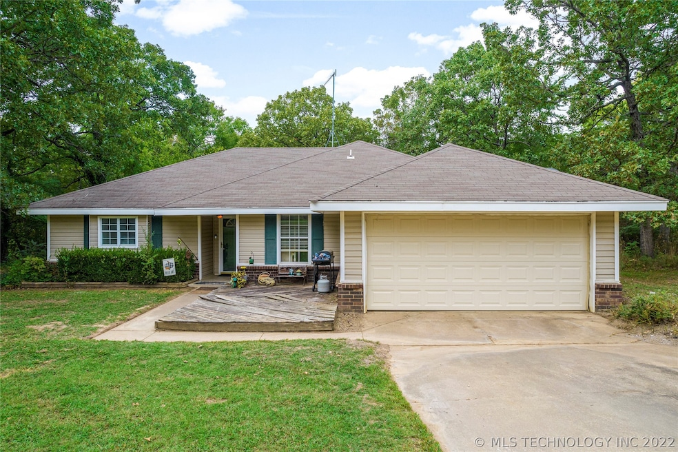 14995 E Lake Dr unit B, Claremore, OK 74017 - photo 1