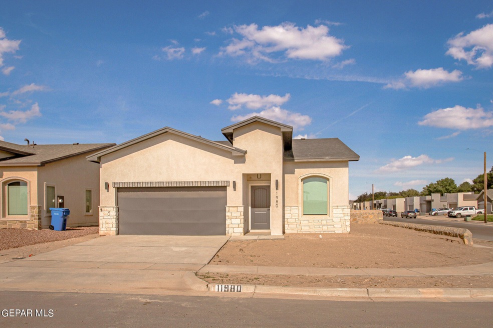 11980 Loess Pl - 2 - Saffron
