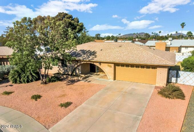 9649 N 42nd Ave, Phoenix, AZ 85051 - photo 1