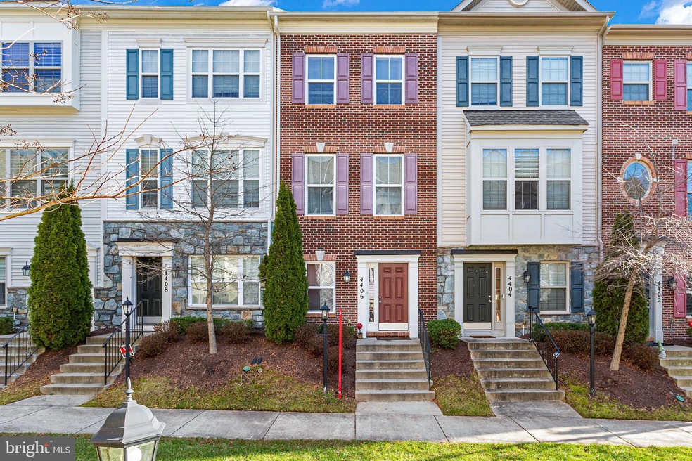 4406 Potomac Highlands Cir, Triangle, VA 22172 - photo 1