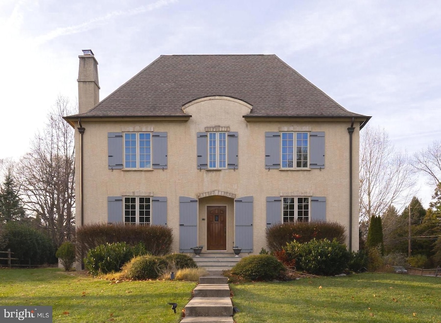 8204 Crittenden St, Philadelphia, PA 19118 - photo 1