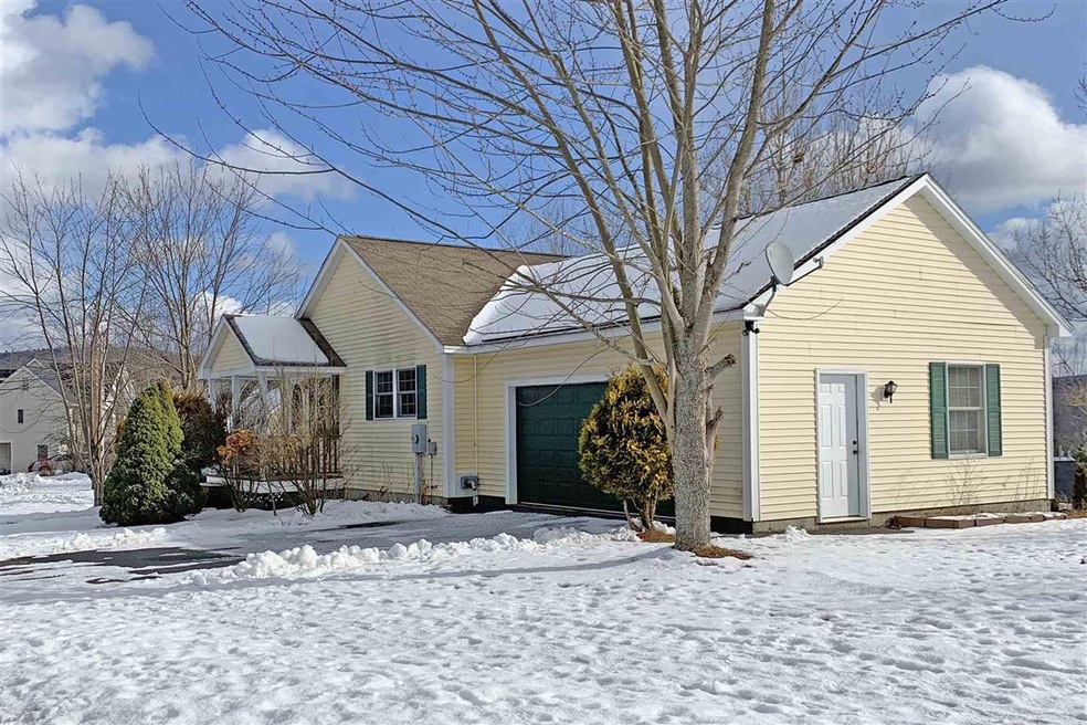 84 Butternut Rd, White River Junction, VT 05001 - photo 1