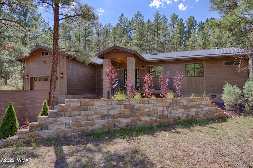 Spectacular New-Build in Bison Ridge