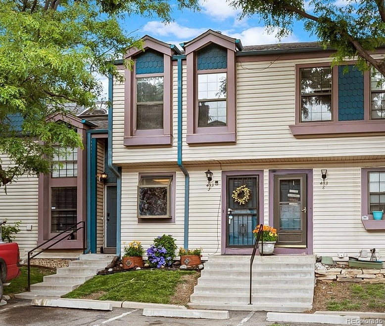 453 S Kittredge St unit F, Aurora, CO 80017 - photo 1