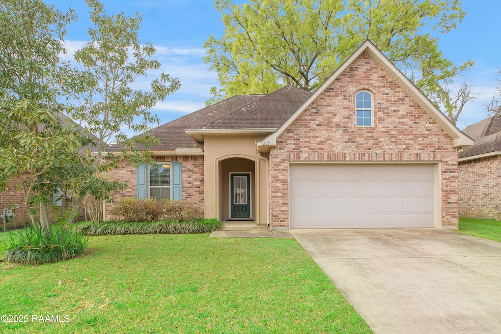205 Moss Bluff-1