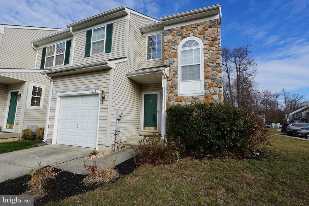 115 Beacon Dr, Woodbury, NJ 08096 - photo 1