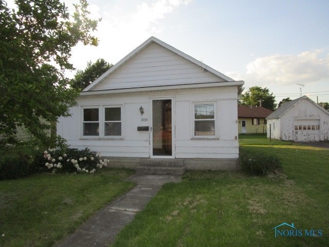 300 Pemberville Rd, Woodville, OH 43469 - photo 1