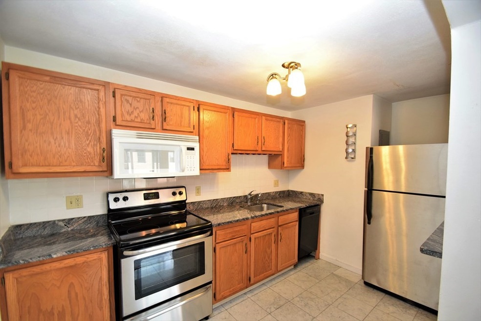 135 Inman St unit 12, Cambridge, MA 02139 - photo 1