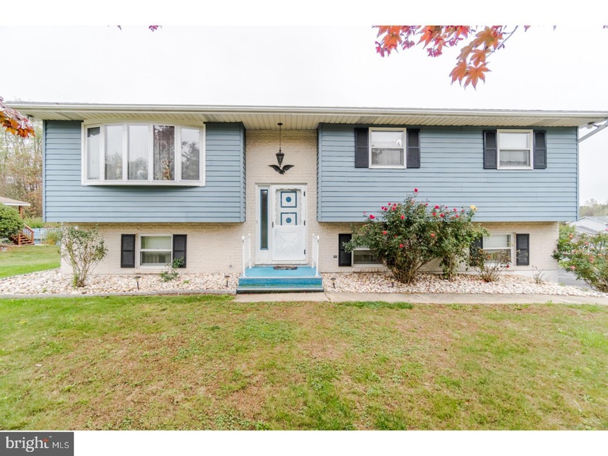 26 South St, Tamaqua, PA 18252 - photo 1