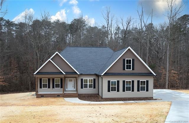 2066 Roadrunner Rd unit 19, Clover, SC 29710 - photo 1