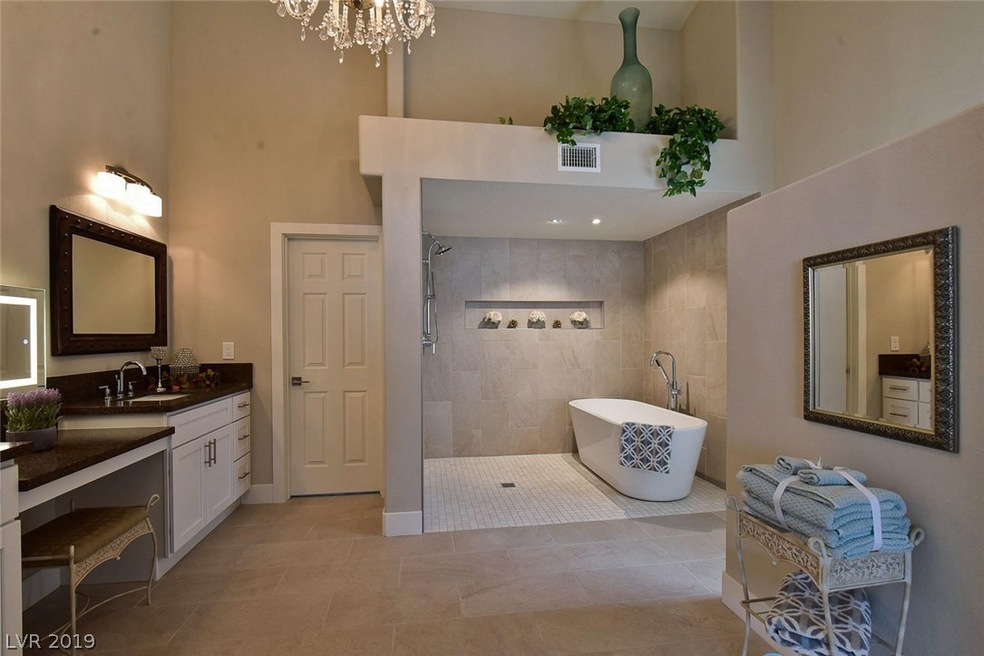 Oversized Wet Room Shower with Free Standing Tub..