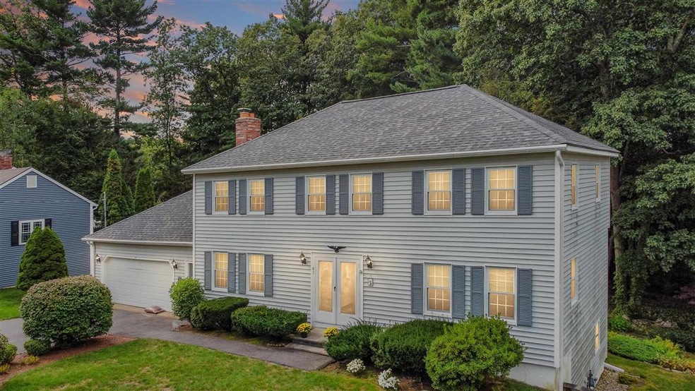 87 Peele Rd, Nashua, NH 03062 - photo 1