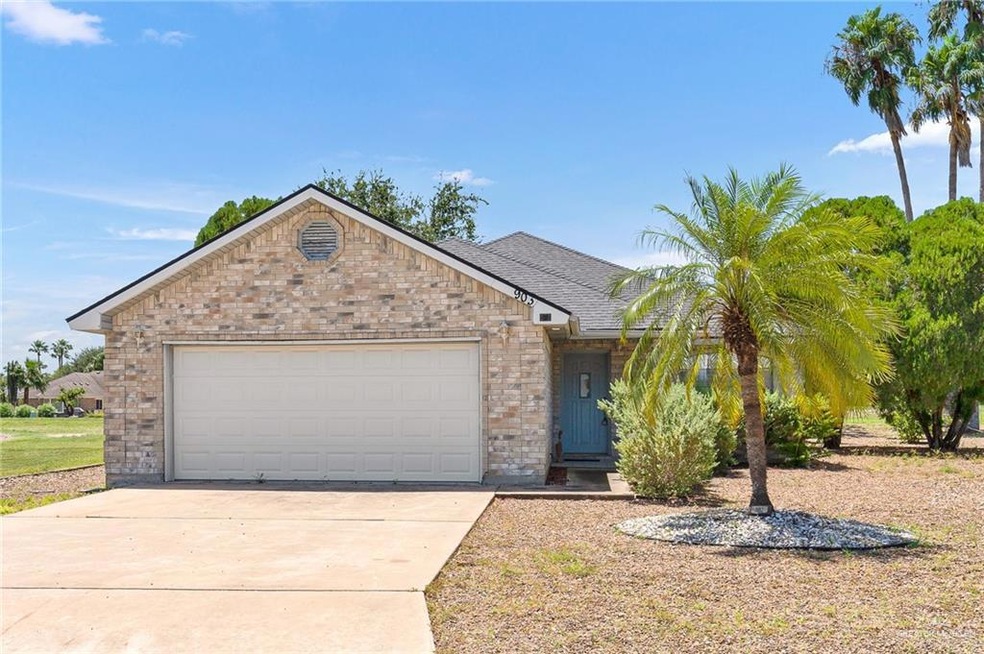 903 Katrin Dr, Alamo, TX 78516 - photo 1