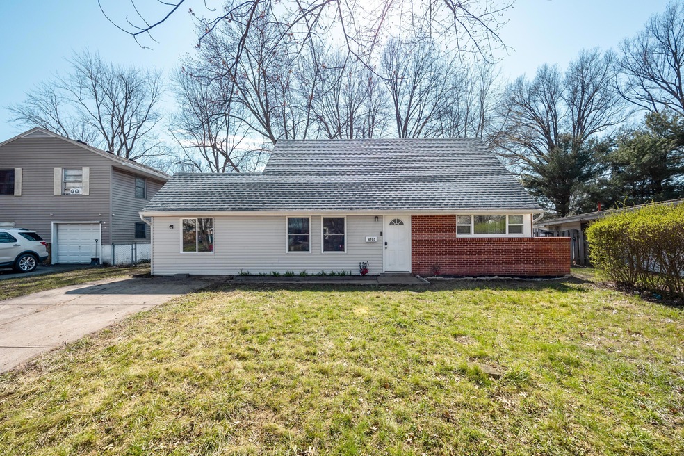 4703 Janis Dr