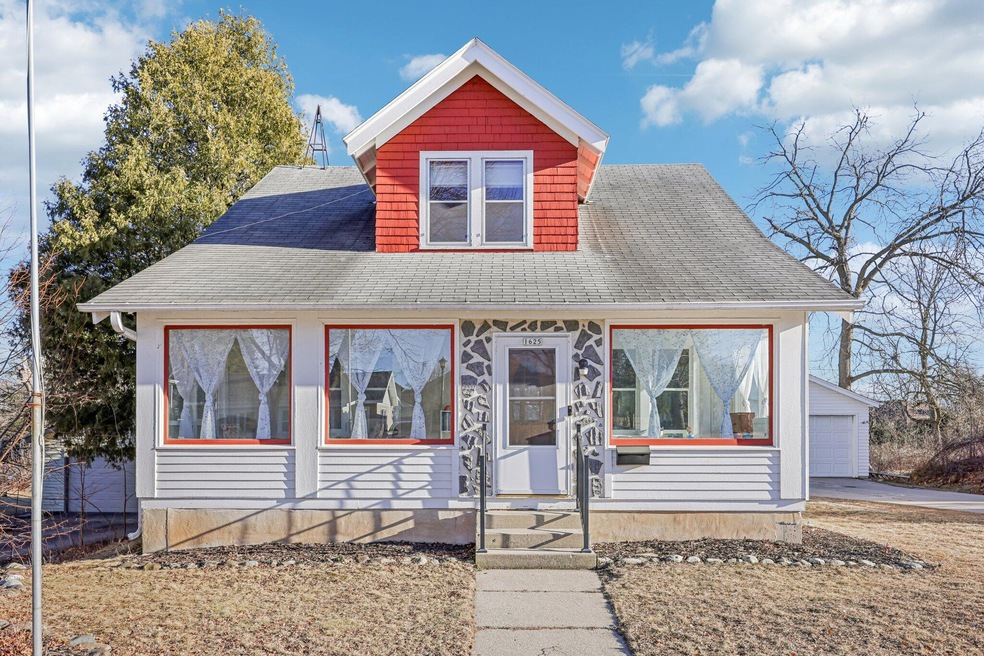 1-web-or-mls-Barton Ave-001