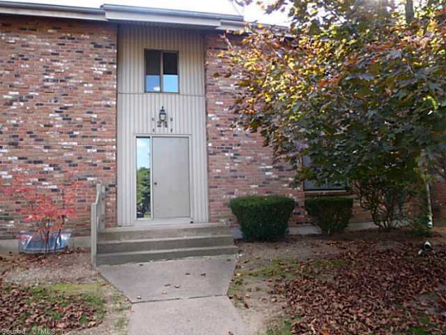 24 Amato Dr unit 24 E, South Windsor, CT 06074 - photo 1