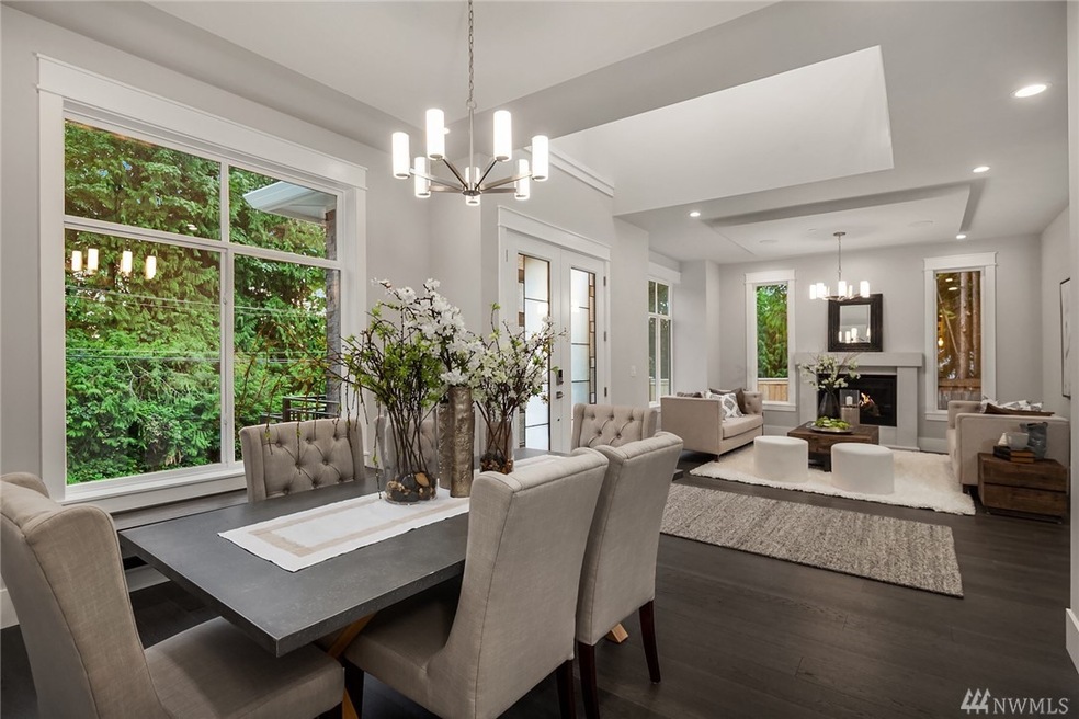 4198 W Mercer Way, Mercer Island, WA 98040 - photo 1