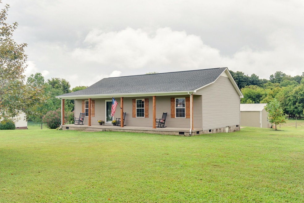 Welcome Home to 2644 Valley Lane