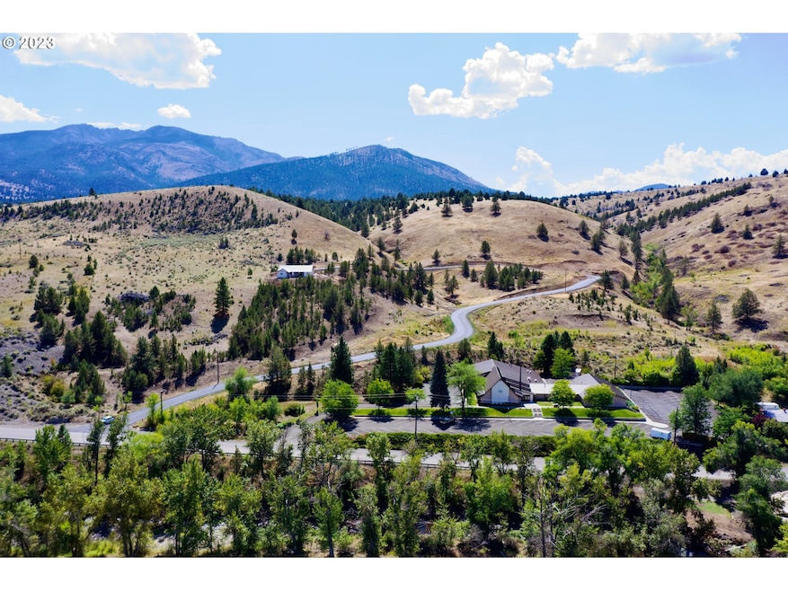 130 SE Lupine Ln unit 11, Johnday, OR 97845 - photo 1