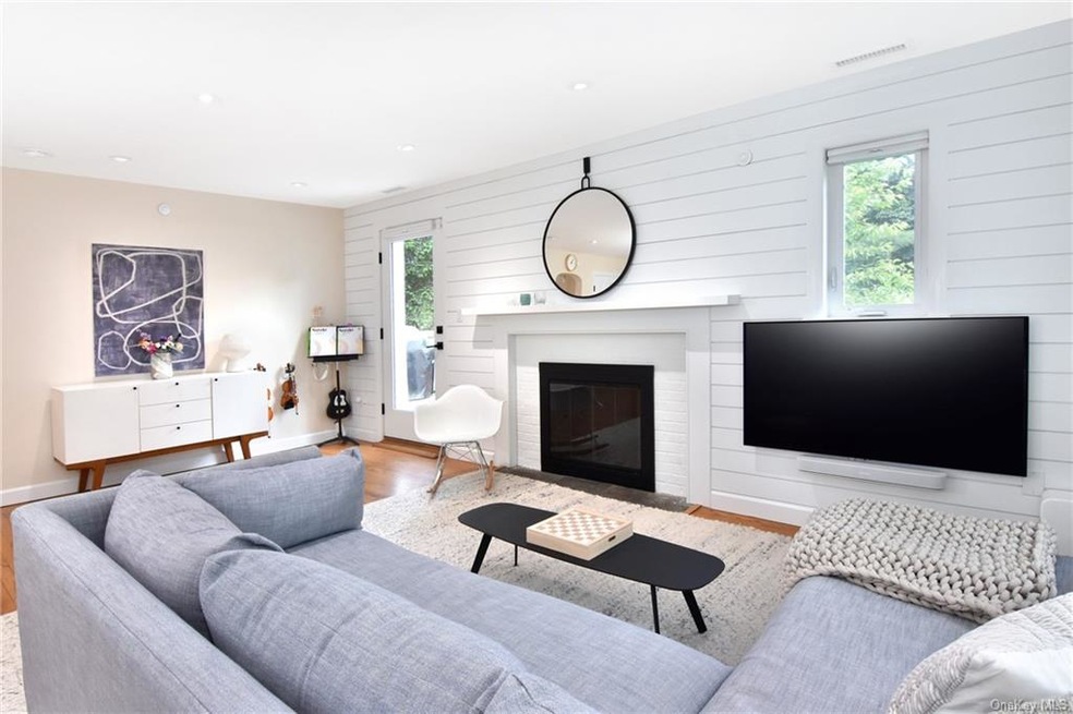 41 Shady Ln, Dobbs Ferry, NY 10522 - photo 1