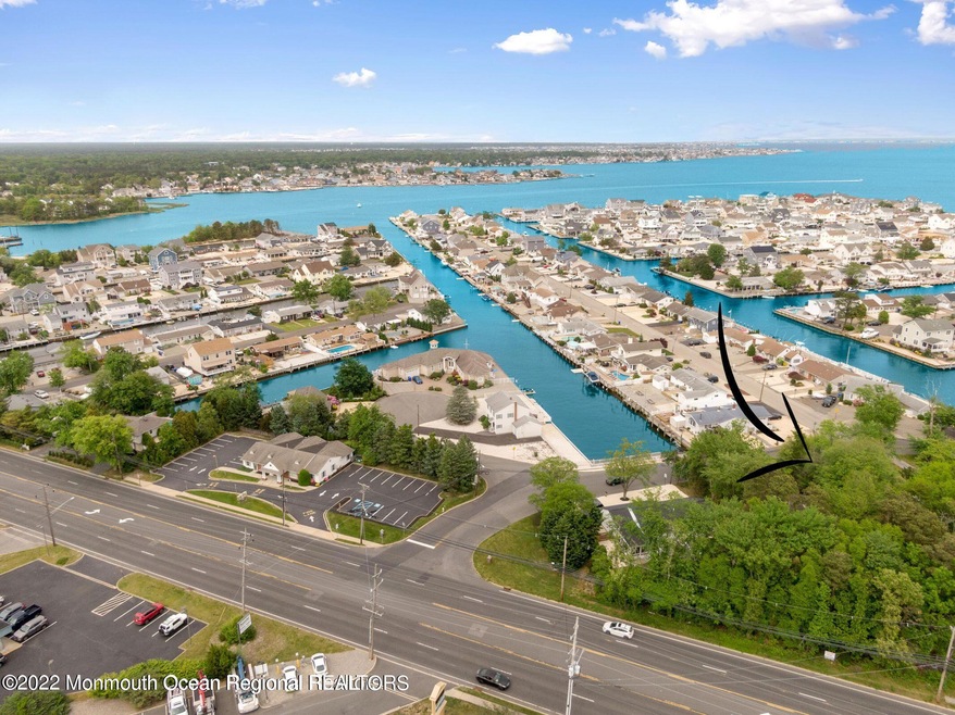 20220902235814026585000000-o