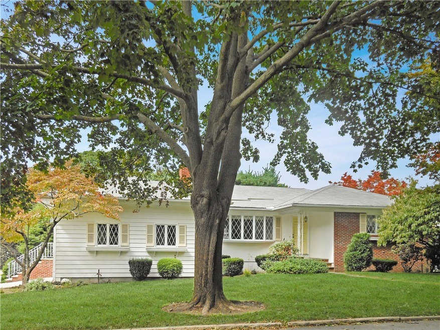 243 Belvedere Dr, Cranston, RI 02920 - photo 1