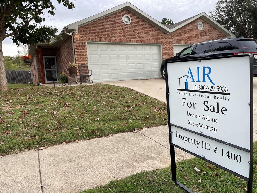 945 Sylvia St, Weatherford, TX 76086 - photo 1