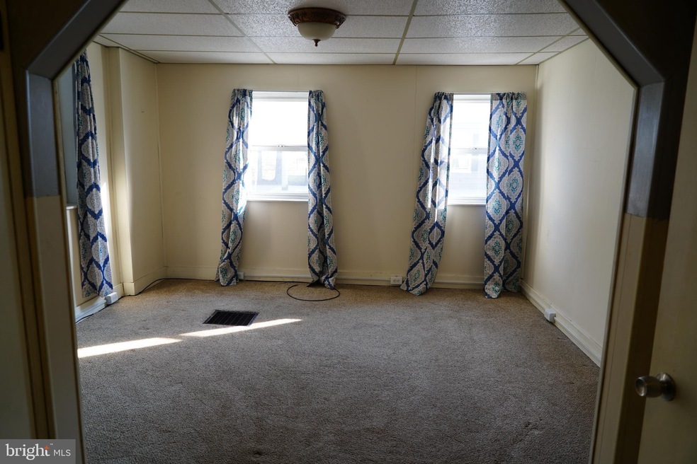 213 E Main St, Mount Joy, PA 17552 - photo 1