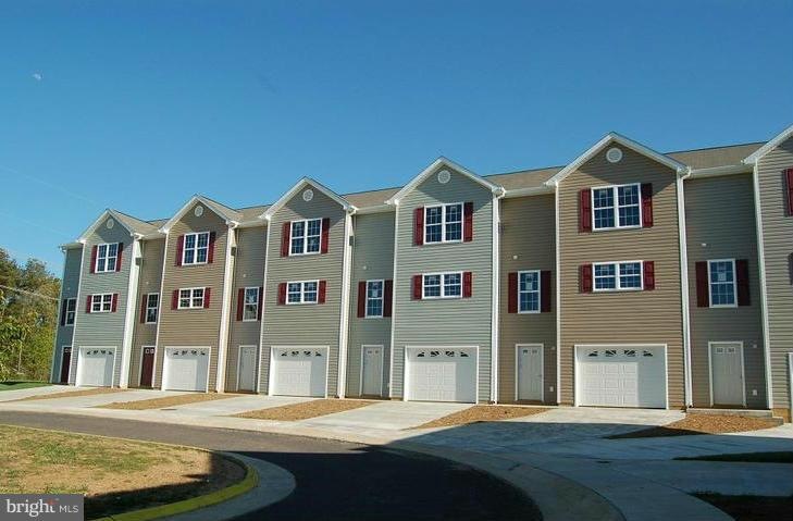 35138 Saba Place, Locust Grove, VA 22508 - photo 1