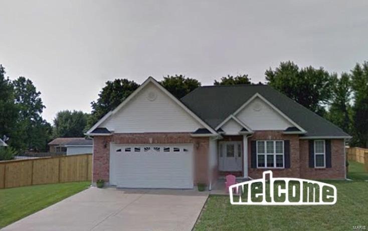 212 Hawthorne Dr, Farmington, MO 63640 - photo 1