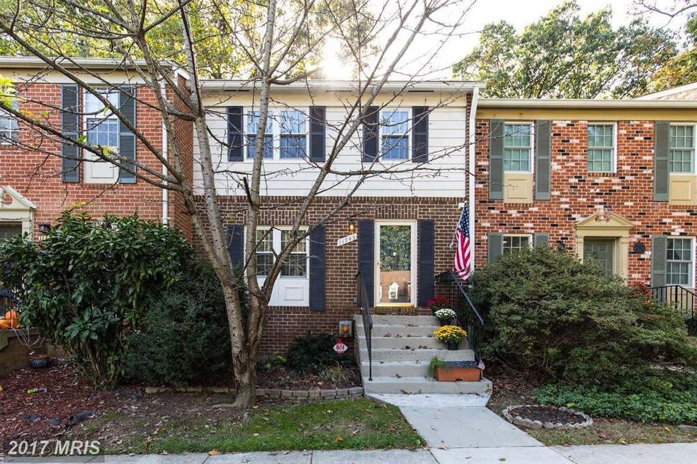 11743 Dry River Ct, Reston, VA 20191 - photo 1